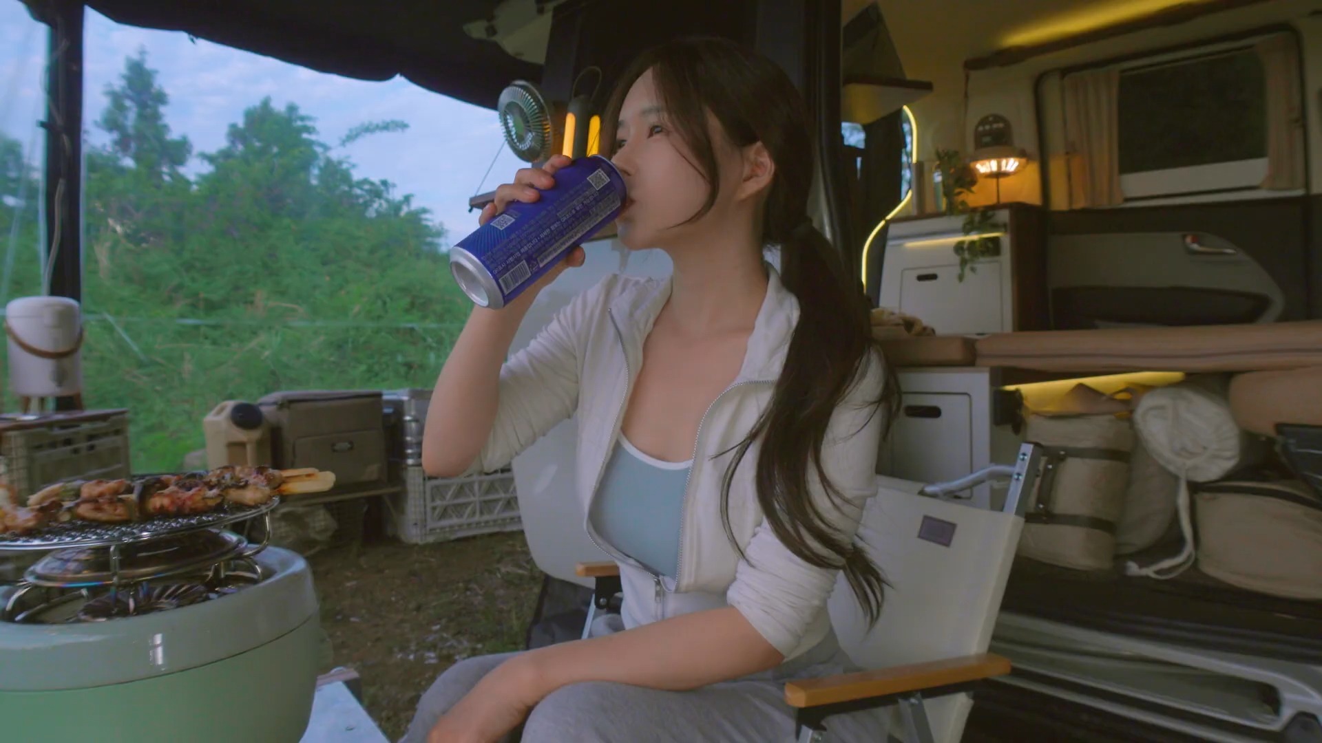 中国首艘国产大邮轮开启海上相声专场